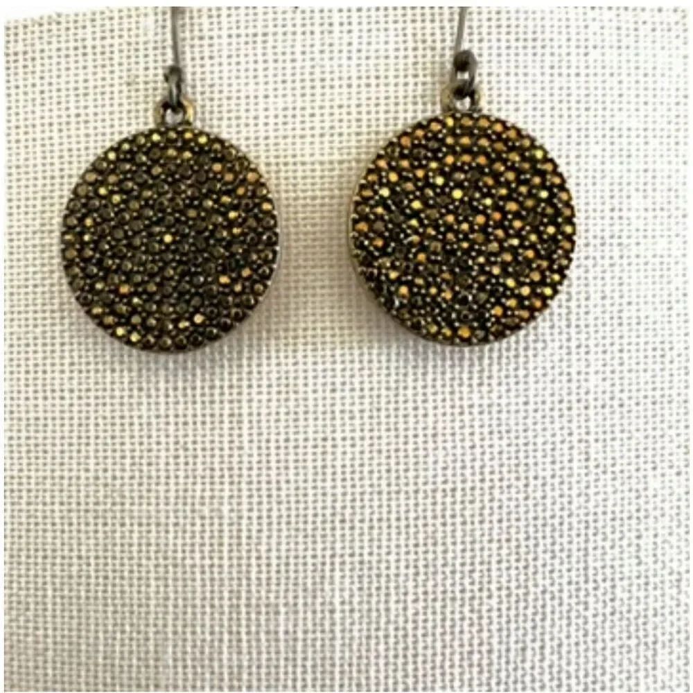 Gold tone circle drop earrings